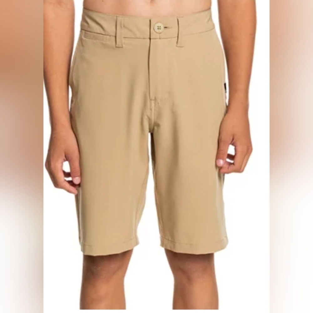 Quiksilver Boys' Ocean Union Shorts: TAN: NEW WITH TAGS: SIZE 16 (30)